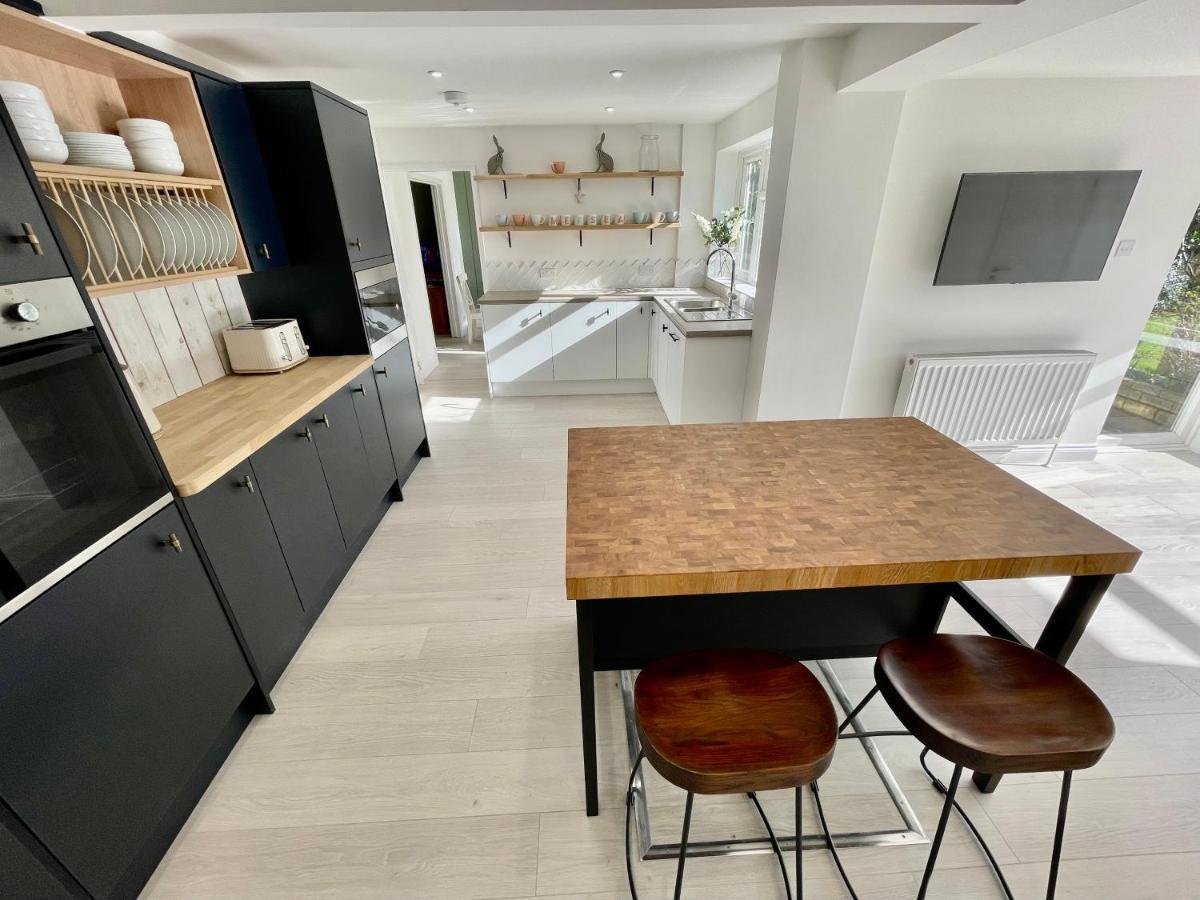 Вилла Island House Уэст-Мерси Экстерьер фото